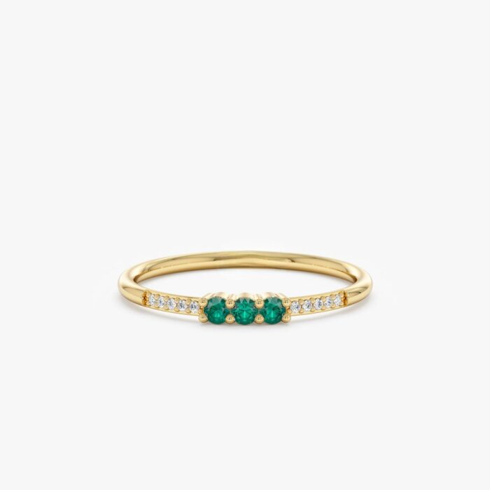 Natural Emerald and Diamond Ring