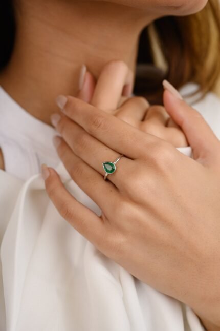 14K Solid Gold Emerald Statement Ring