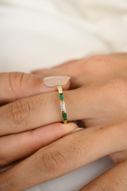 14K Solid Gold Emerald Diamond Band Ring