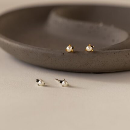 14K Solid Gold Raindrop Pearl Onyx Studs Earring