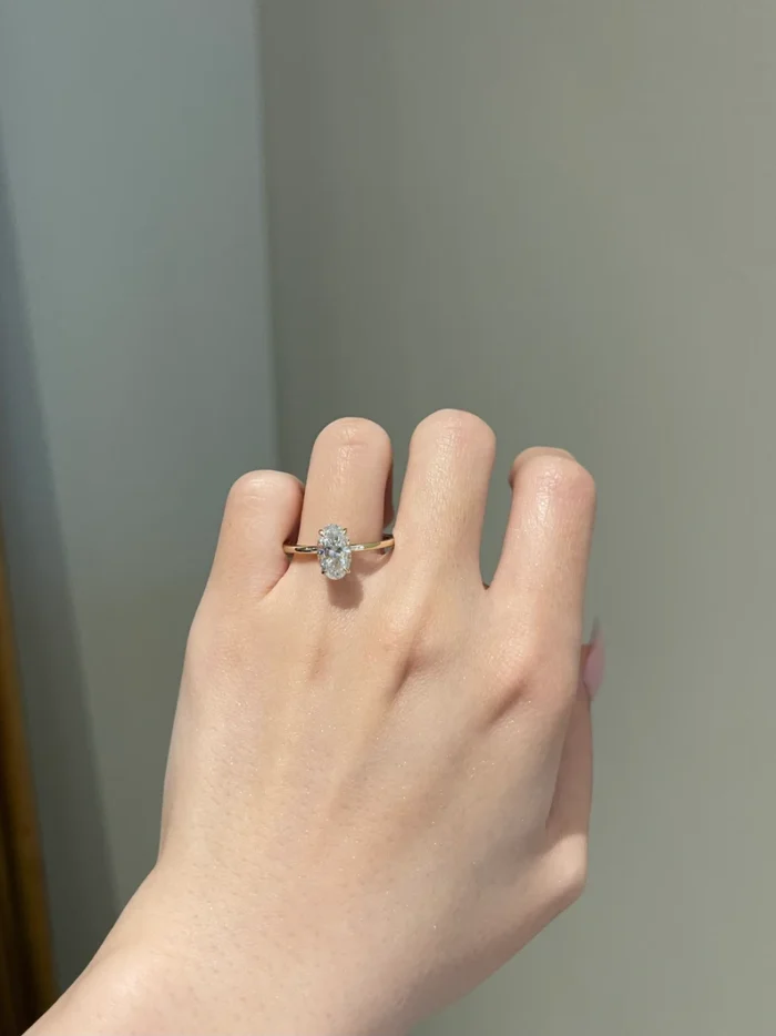 2 Carat Brilliant Oval Cut Moissanite Solitaire Engagement Ring
