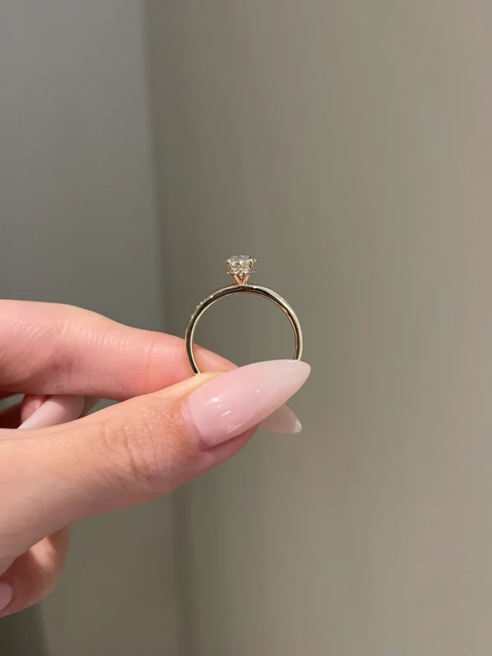 2 Carat Brilliant Oval Cut Moissanite Solitaire Engagement Ring