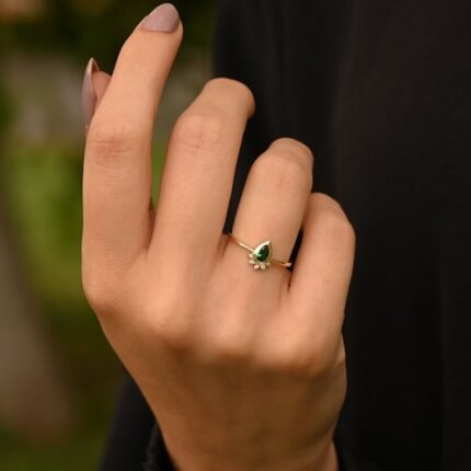 14K Solid Gold Pear Emerald Ring