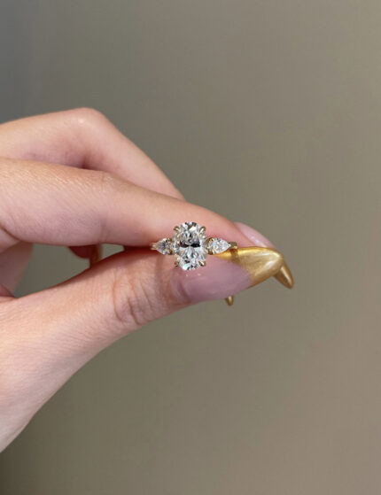 Three Stone Oval Moissanite Engagement Ring 18karat Gold