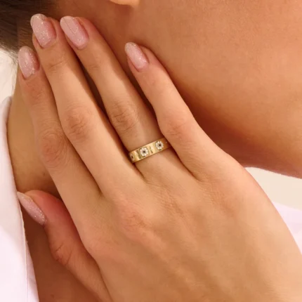 14K Solid Gold Sapphire Flower Band