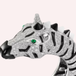 Pre-Owned Indomptables de Cartier Zebra and Crocodile High Jewelry Bracelet in White Gold with Diamonds, Emerald, and Onyx - Image 4