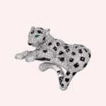 Pre-Owned Panthère de Cartier Pavé Ring in White Gold with Diamonds, Emerald, and Onyx - Image 4