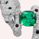 Pre-Owned Panthère de Cartier Pavé Earrings with Cushion-Cut Emeralds in 18K White Gold - Image 2