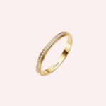 Pre-Owned Cartier d'Amour Pavé Wedding Ring in 18K Yellow Gold with Diamonds – 2.3 mm - Image 4