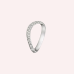 Pre-Owned Cartier Trinity Ruban Pavé Wedding Band in Platinum with Diamonds – 2.5 mm - Image 3