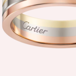 Pre-Owned Cartier Vendôme Louis Cartier Wedding Band in 18K Gold – 4.8 mm - Image 4