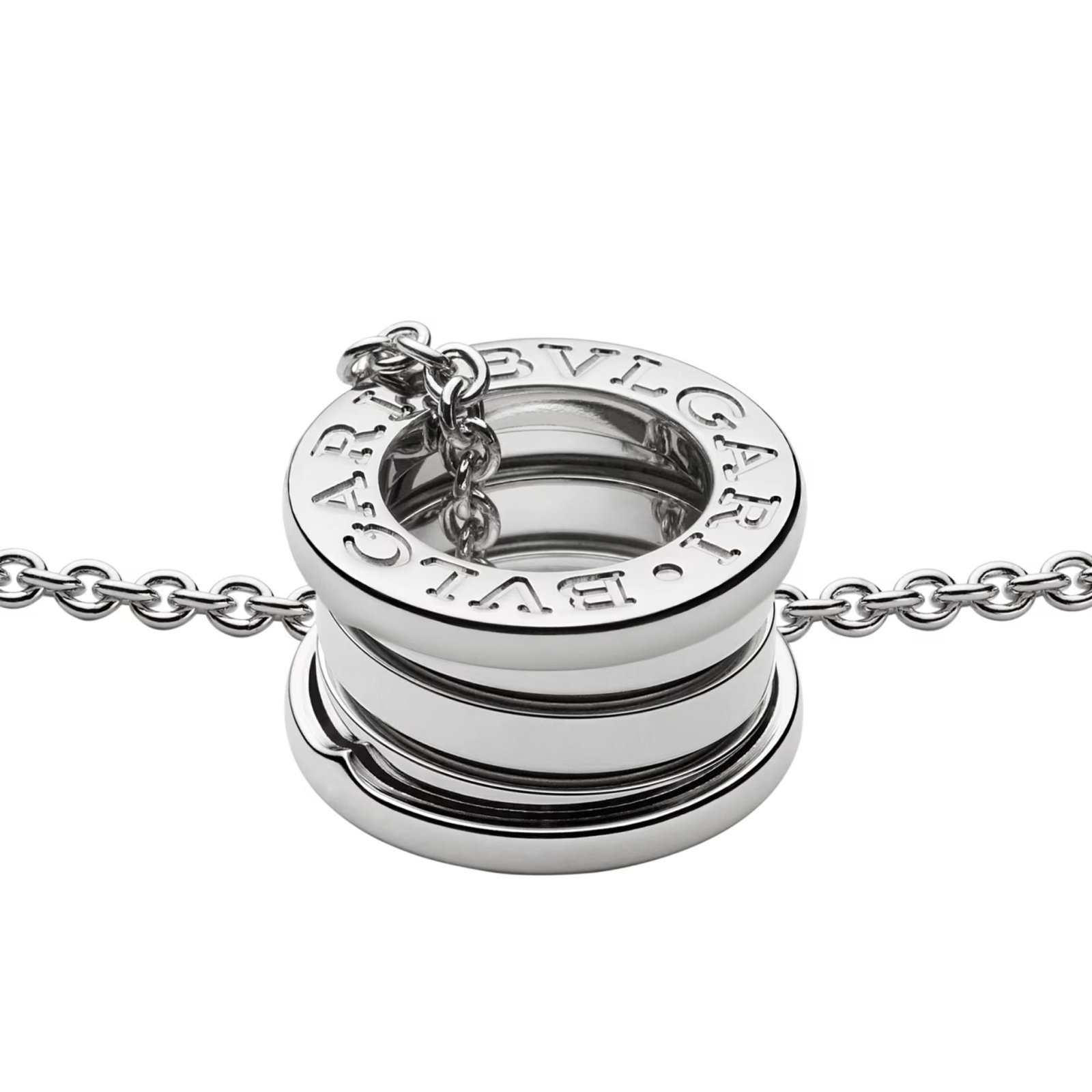 Pre-Owned Bvlgari B.zero1 18K White Gold Small Round Pendant Necklace Pre-Owned Bvlgari B.zero1 18K White Gold Small Round Pendant Necklace