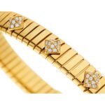 Pre-Owned Bvlgari Bvlgari Tubogas 18K Yellow Gold Diamond Pavé Stud Bracelet - Image 3