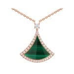 Pre-Owned Bvlgari Divas’ Dream 18K Rose Gold Malachite and Pavé Diamond Necklace - Image 2