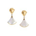 Pre-Owned Bvlgari Divas' Dream 18K Yellow Gold Earrings with Mother-of-Pearl Elements and Diamonds