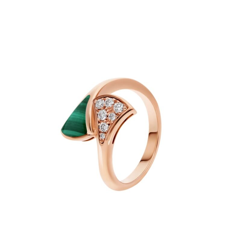 Pre-Owned Bvlgari Divas' Dream Ring in 18 k Rose Gold Set with Malachite Element and Pavé Diamonds