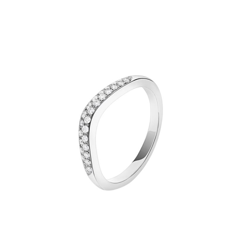 Pre-Owned Bvlgari Fedi Wedding Band in Platinum 950/1000 Set with Pavé Diamonds