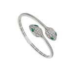 Pre-Owned Bvlgari Serpenti Seduttori 18K White Gold Emerald and Pavé Diamond Bangle Bracelet - Image 2
