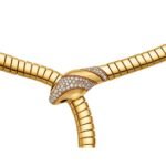 Pre-Owned Bvlgari Serpenti Tubogas 18K Yellow Gold Diamond and Onyx Necklace - Image 2