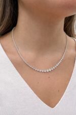 14K Gold 17 Inches 5.63ctw VS1 Clarity Lab Diamond 3 Prong Graduated Tennis Necklace - Image 2