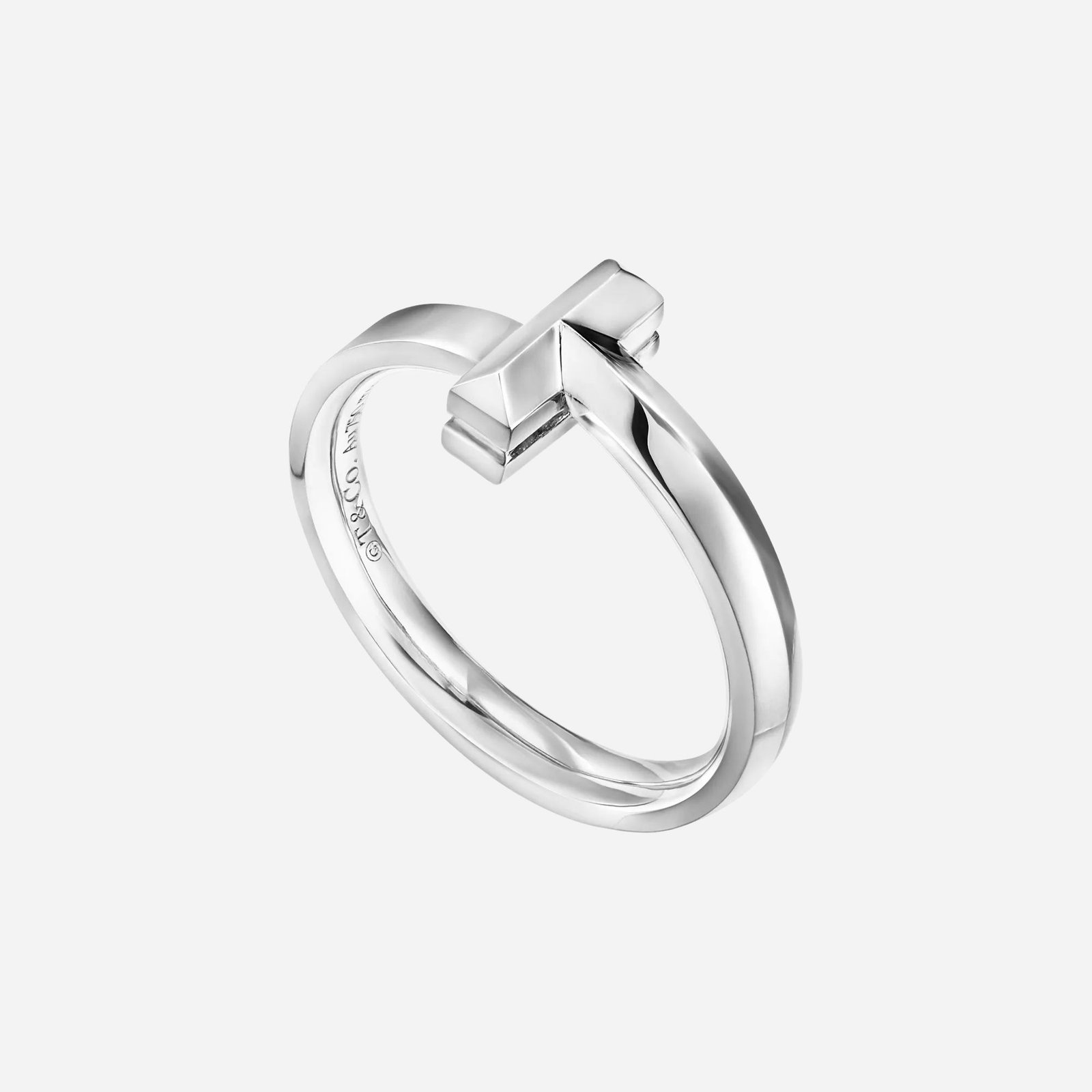 Pre-Owned Tiffany T1 Ring in 18K White Gold (1) Pre-Owned Tiffany T1 Ring in 18K White Gold