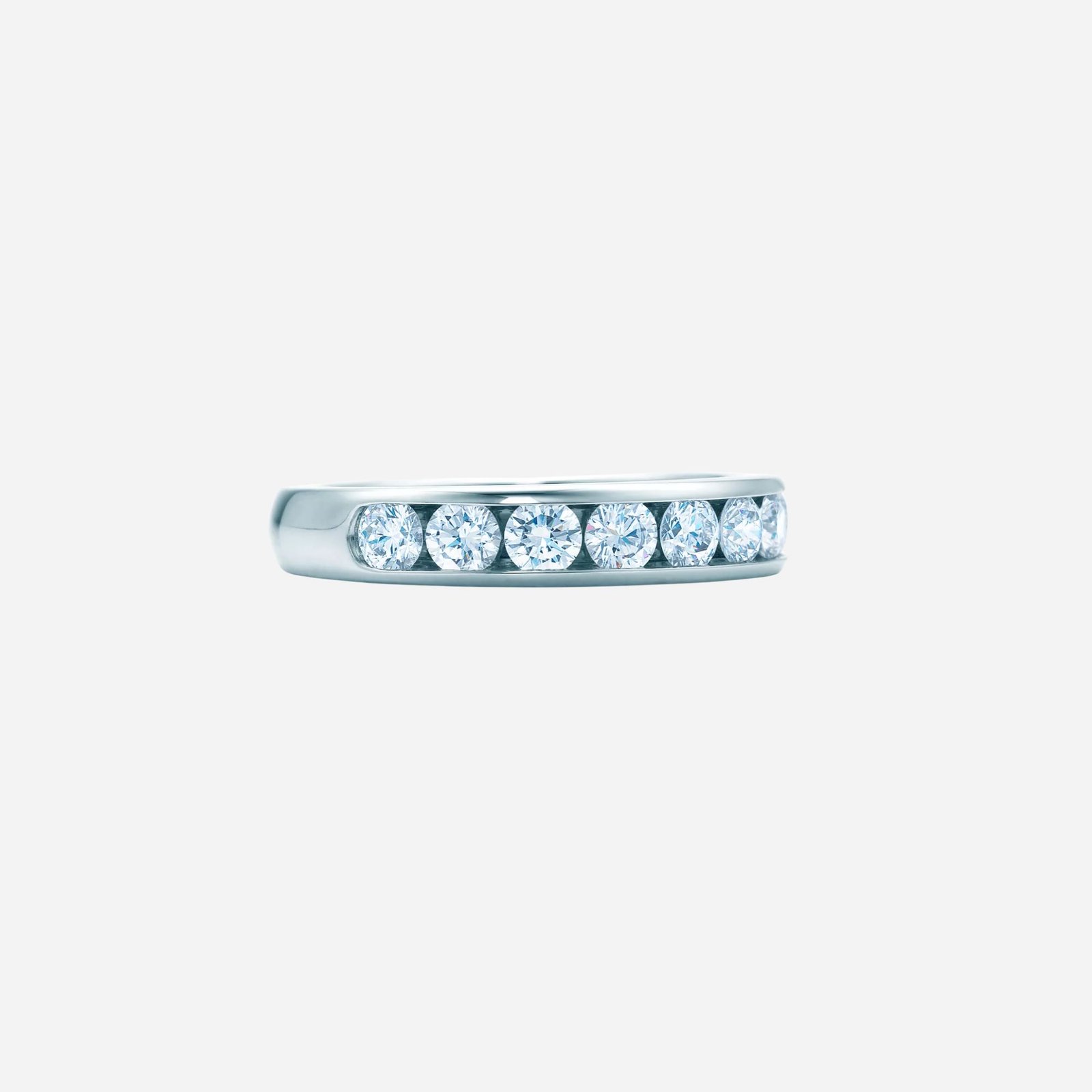 Pre-Owned Tiffany® Setting Wedding Band in Platinum with a Half-Circle of Diamonds, 3.9 mm Pre-Owned Tiffany® Setting Wedding Band in Platinum with a Half-Circle of Diamonds, 3.9 mm