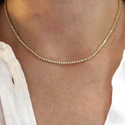 elegant styling 6.20mm diamond necklace